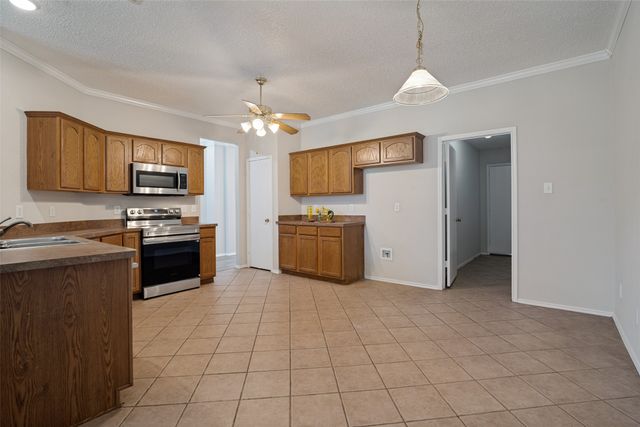 7017 Travelers Crossing, Rowlett, TX 75089
