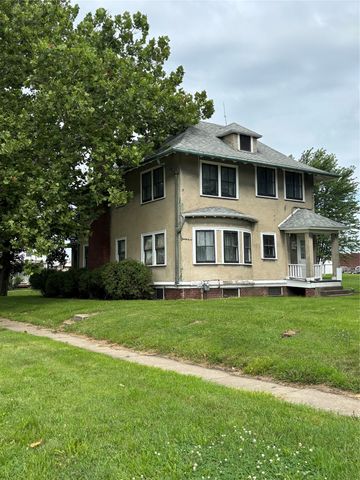 211 S Maple Street, Creston, IA 50801