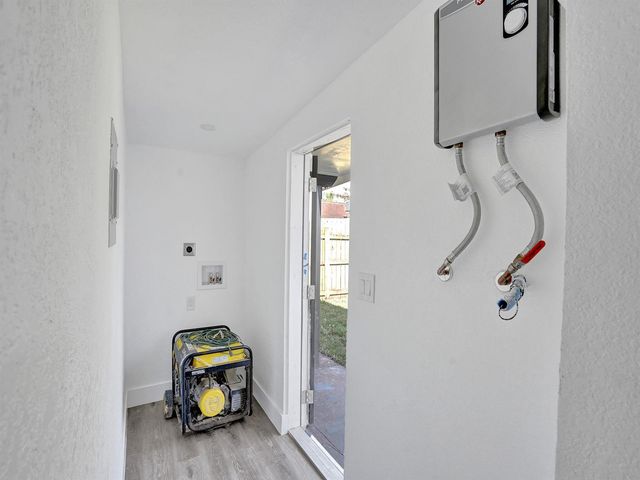 6143 SW 40th Street, Miramar, FL 33023