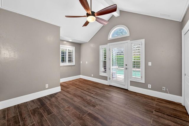 2450 W Beechwood Avenue, Fresno, CA 93711