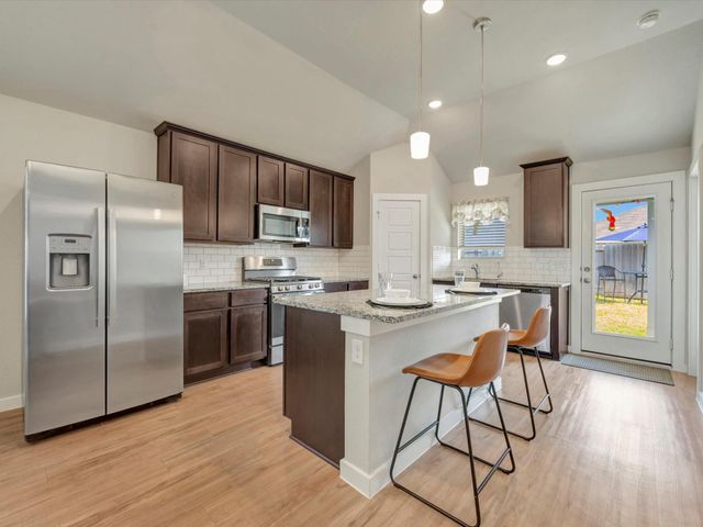 1185 Cavalry Junction Drive, Alvin, TX 77511