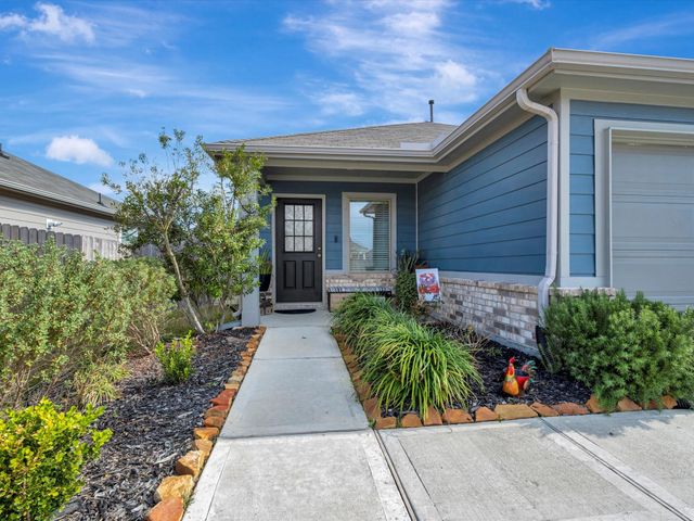 1185 Cavalry Junction Drive, Alvin, TX 77511