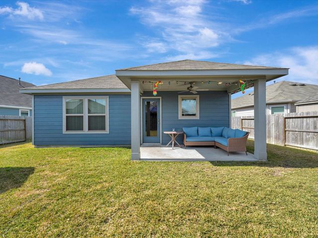 1185 Cavalry Junction Drive, Alvin, TX 77511