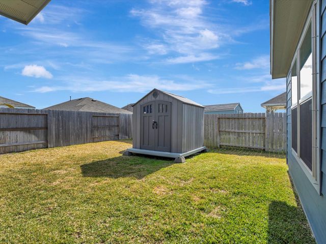 1185 Cavalry Junction Drive, Alvin, TX 77511