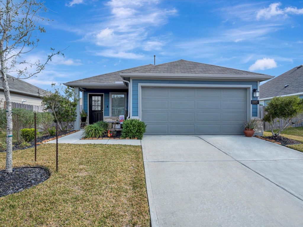 1185 Cavalry Junction Drive, Alvin, TX 77511