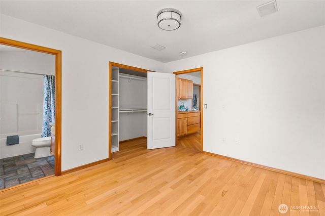 512 72nd Avenue NE, Olympia, WA 98506