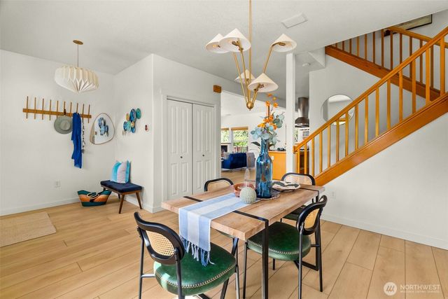 512 72nd Avenue NE, Olympia, WA 98506