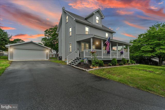 1842 CHERRY ST, Upper Chichester, PA 19061
