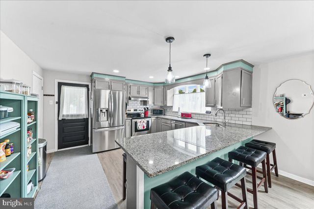 1842 CHERRY ST, Upper Chichester, PA 19061
