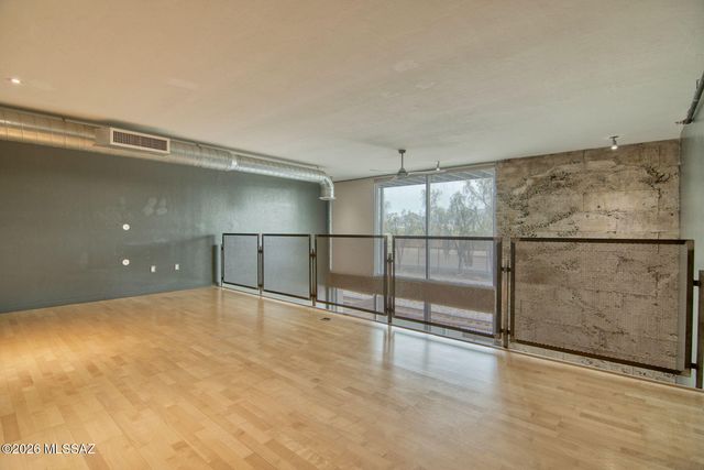 1001 E 17th St Apt 114, Tucson, AZ 85719