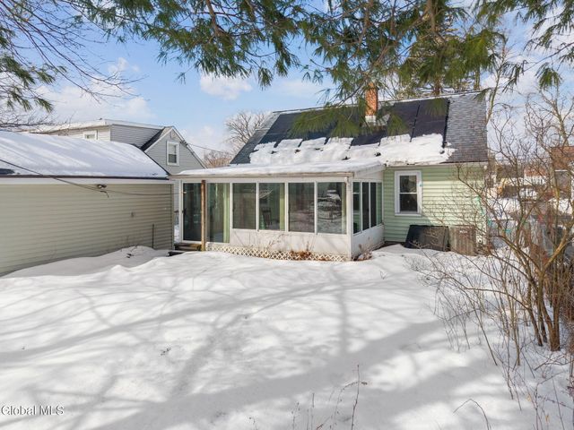 20 N Elmhurst Avenue, Colonie, NY 12205