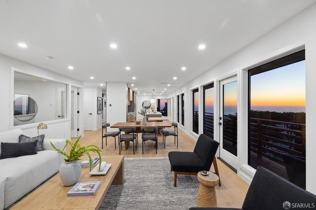 50 Cascade Walk, San Francisco, CA 94116