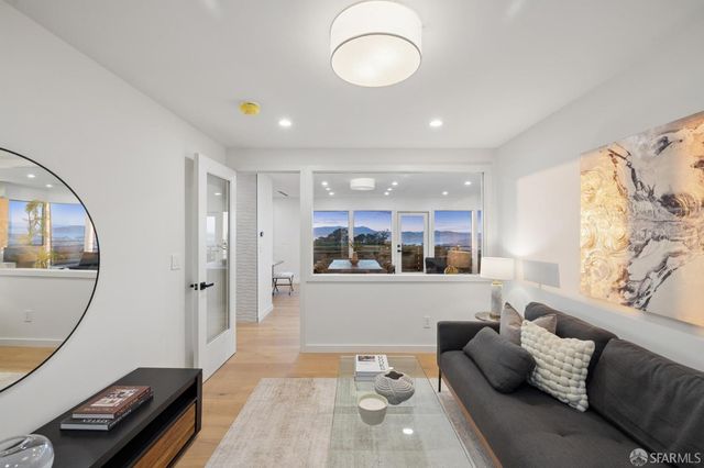 50 Cascade Walk, San Francisco, CA 94116
