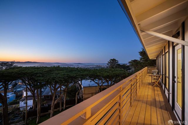 50 Cascade Walk, San Francisco, CA 94116