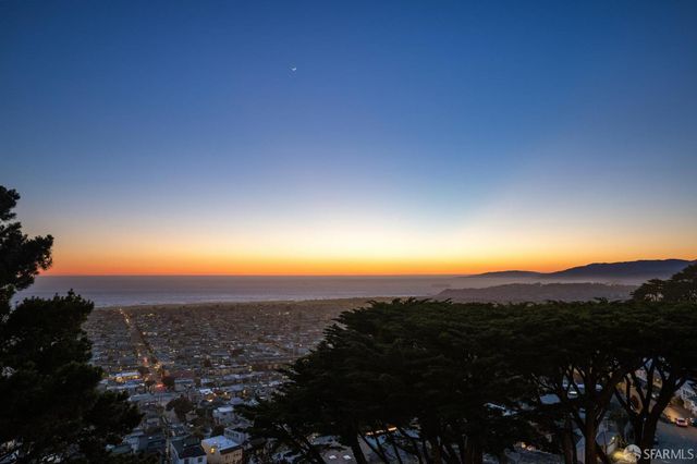 50 Cascade Walk, San Francisco, CA 94116
