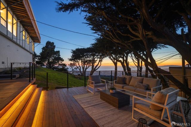 50 Cascade Walk, San Francisco, CA 94116