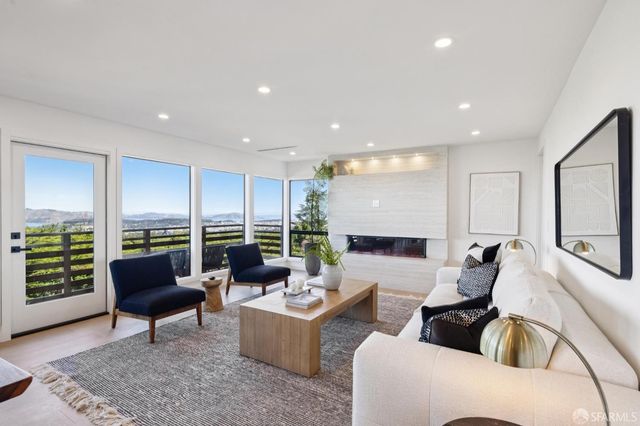 50 Cascade Walk, San Francisco, CA 94116