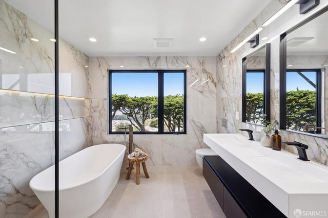50 Cascade Walk, San Francisco, CA 94116