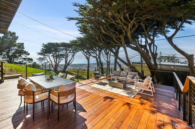 50 Cascade Walk, San Francisco, CA 94116