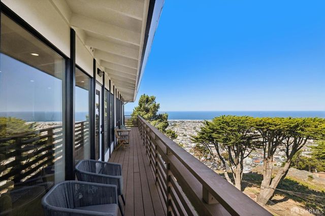 50 Cascade Walk, San Francisco, CA 94116
