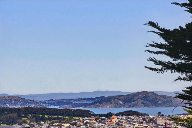 50 Cascade Walk, San Francisco, CA 94116