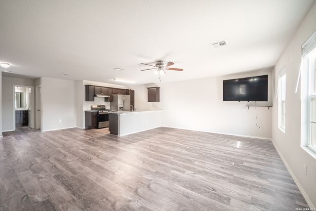 203 Reuben Kemper, San Antonio, TX 78220