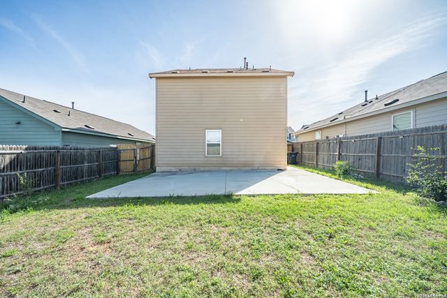 203 Reuben Kemper, San Antonio, TX 78220