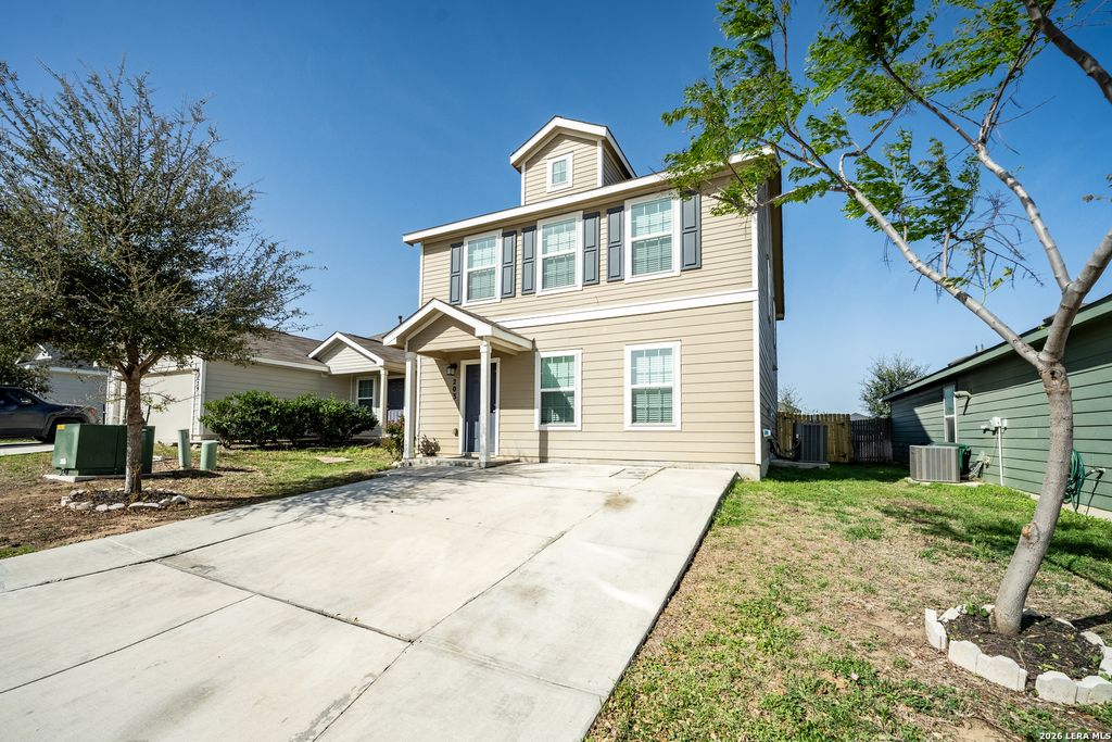 203 Reuben Kemper, San Antonio, TX 78220