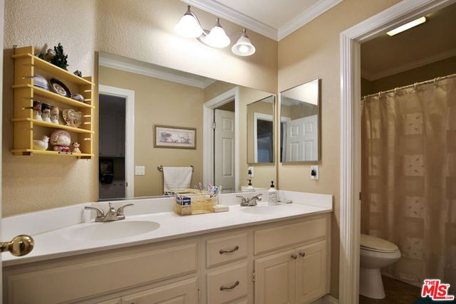 27761 Crestknoll Court, Murrieta, CA 92563