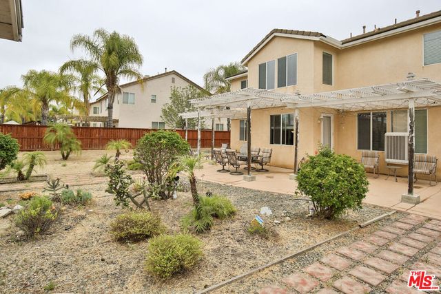 27761 Crestknoll Court, Murrieta, CA 92563