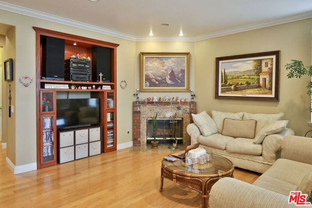 27761 Crestknoll Court, Murrieta, CA 92563