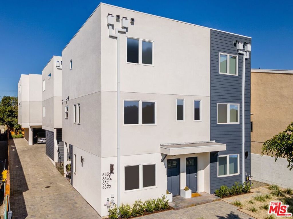 635 N Harvard Boulevard, Los Angeles, CA 90004 — exterior