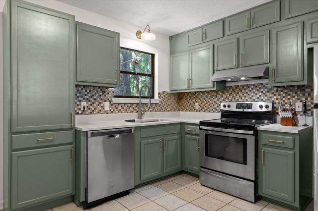1609 Wendy Circle, Soddy Daisy, TN 37379