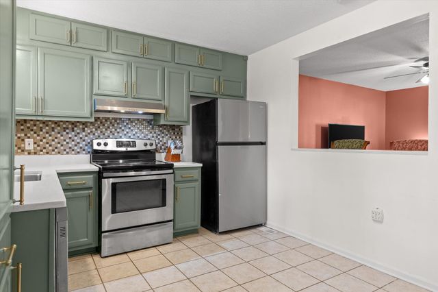 1609 Wendy Circle, Soddy Daisy, TN 37379