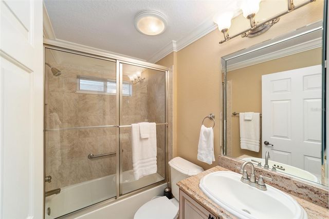 565 SOCIETY HILL CIRCLE, The Villages, FL 32162