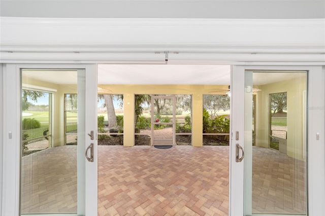 565 SOCIETY HILL CIRCLE, The Villages, FL 32162