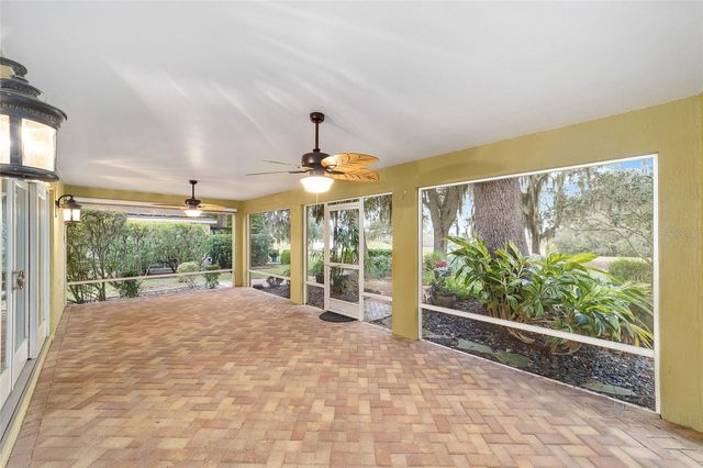 565 SOCIETY HILL CIRCLE, The Villages, FL 32162