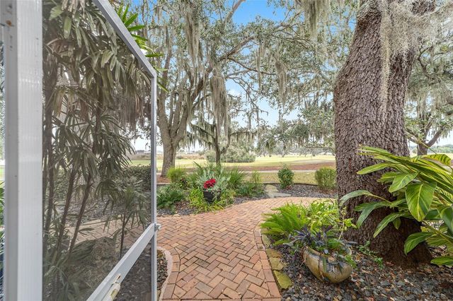 565 SOCIETY HILL CIRCLE, The Villages, FL 32162