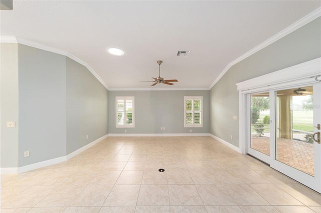 565 SOCIETY HILL CIRCLE, The Villages, FL 32162