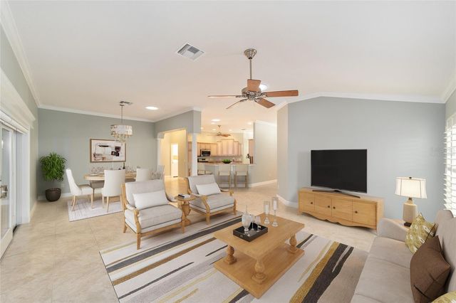 565 SOCIETY HILL CIRCLE, The Villages, FL 32162