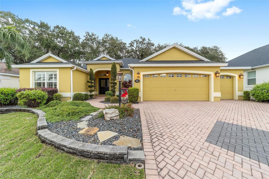 565 SOCIETY HILL CIRCLE, The Villages, FL 32162
