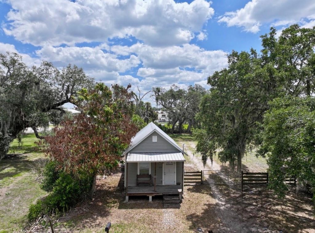 117 S MANATEE AVENUE, Arcadia, FL 34266