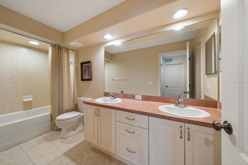 Image 26 of property listing at 1620 RACHEL COURT, Clearwater, FL 33756