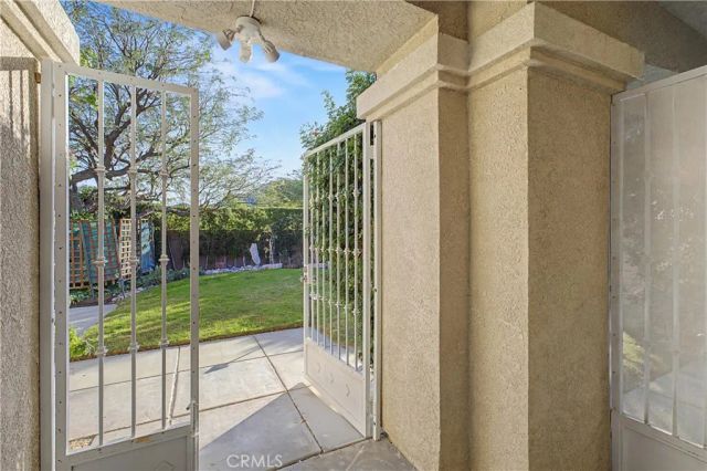 992 Mira Grande, Palm Springs, CA 92262