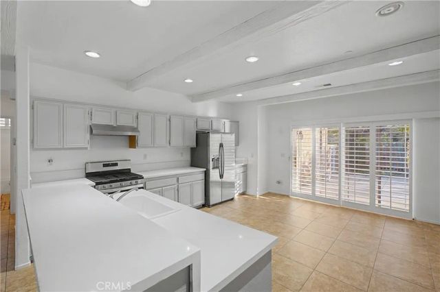 992 Mira Grande, Palm Springs, CA 92262