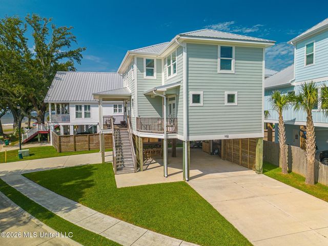102 Winters Lane, Long Beach, MS 39560