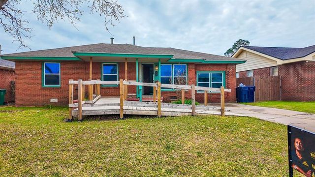 1104 SW 56th Street, Oklahoma City, OK 73109