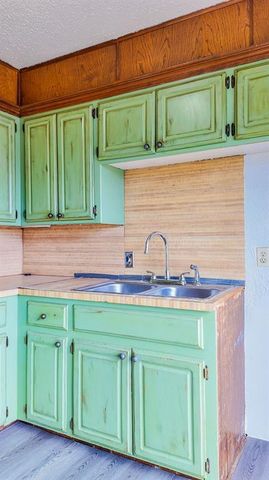 1104 SW 56th Street, Oklahoma City, OK 73109