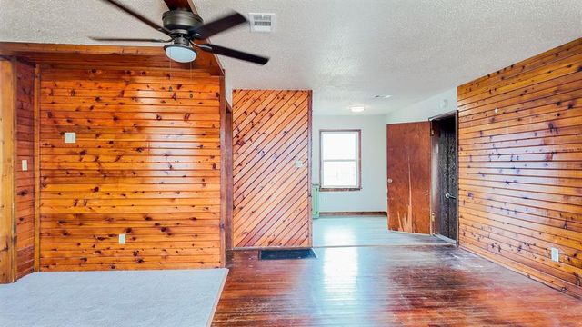 1104 SW 56th Street, Oklahoma City, OK 73109