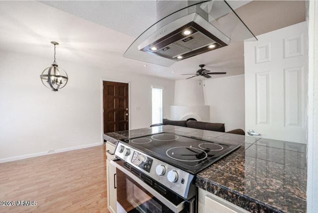 10415 N 11TH Street 1, Phoenix, AZ 85020